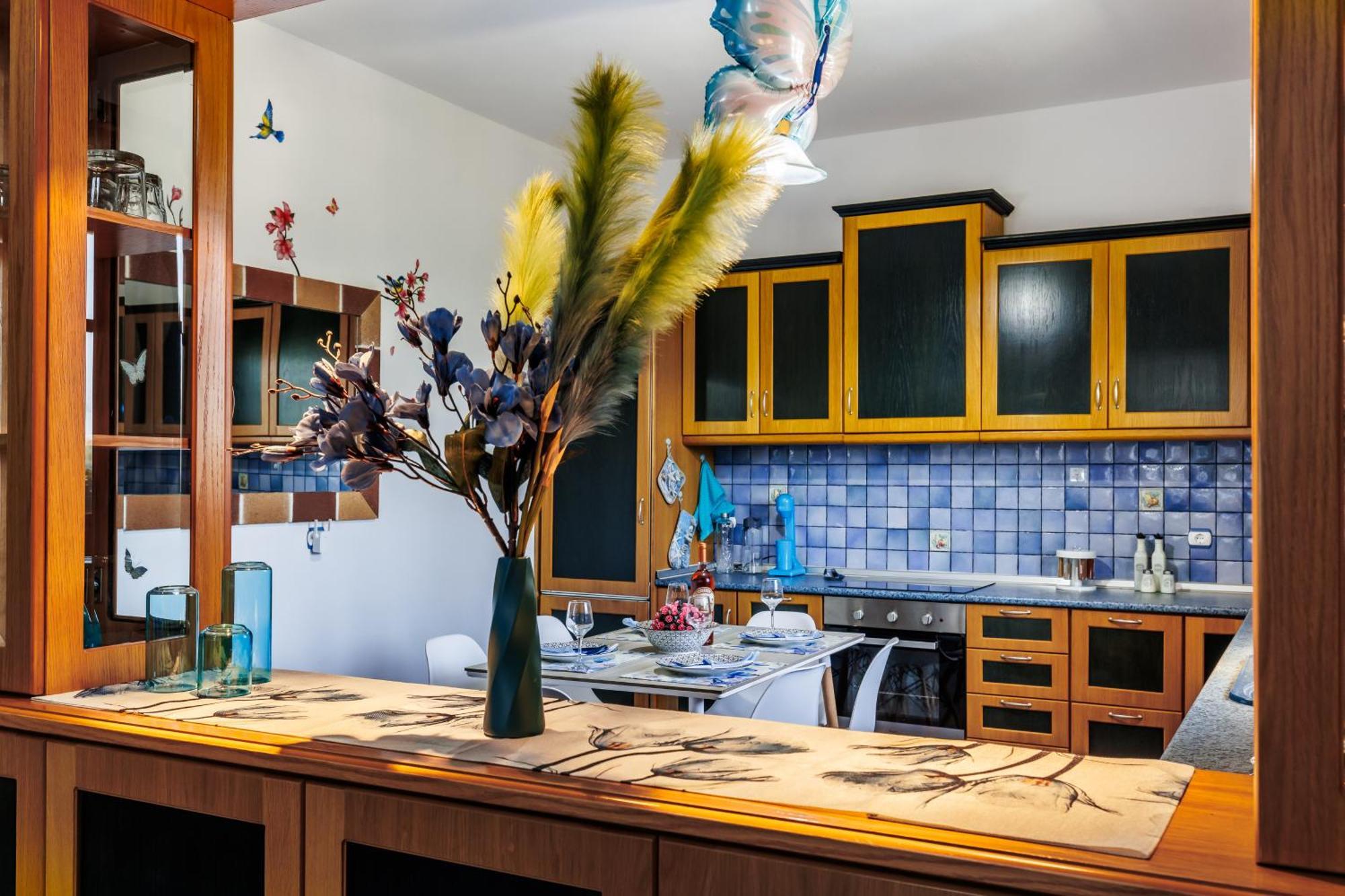 Blue Butterfly Apartment Skopelos Town Exterior photo